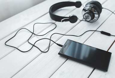 因火车撞击，知名球员不幸身亡！年仅48岁，曾效力利物浦、尤文图斯等豪门球队